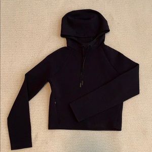 lululemon cropped workout hoodie